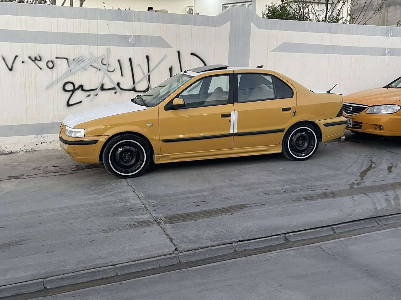 سلام عليكم للبيع فقط سمند موديل 2011 ناطق
رقم بغداد كير او محرك فرنسي 2000 بشرط لا صرف لا تبخير لا تنقيص كفاله تبريد تدفئه شغال تخم تايرات خط ابيض جديد باتري جديد لا ضربه لا خياس مابي صبغ مكفوله داخله جديد  غرفته نظيف بطاين جديد صدر امامي خلفي جديد بدون نقص كهربائيات كلها شغال سياره متعوب عليه بشرط الي ياخذه مايخسر سعره 33 بي مجال للطيبين اسف ع اطاله ابيع فقط ماراوس  مكان السياره ديالي خانقين للاستفسار الاتصال على الرقم ***********
