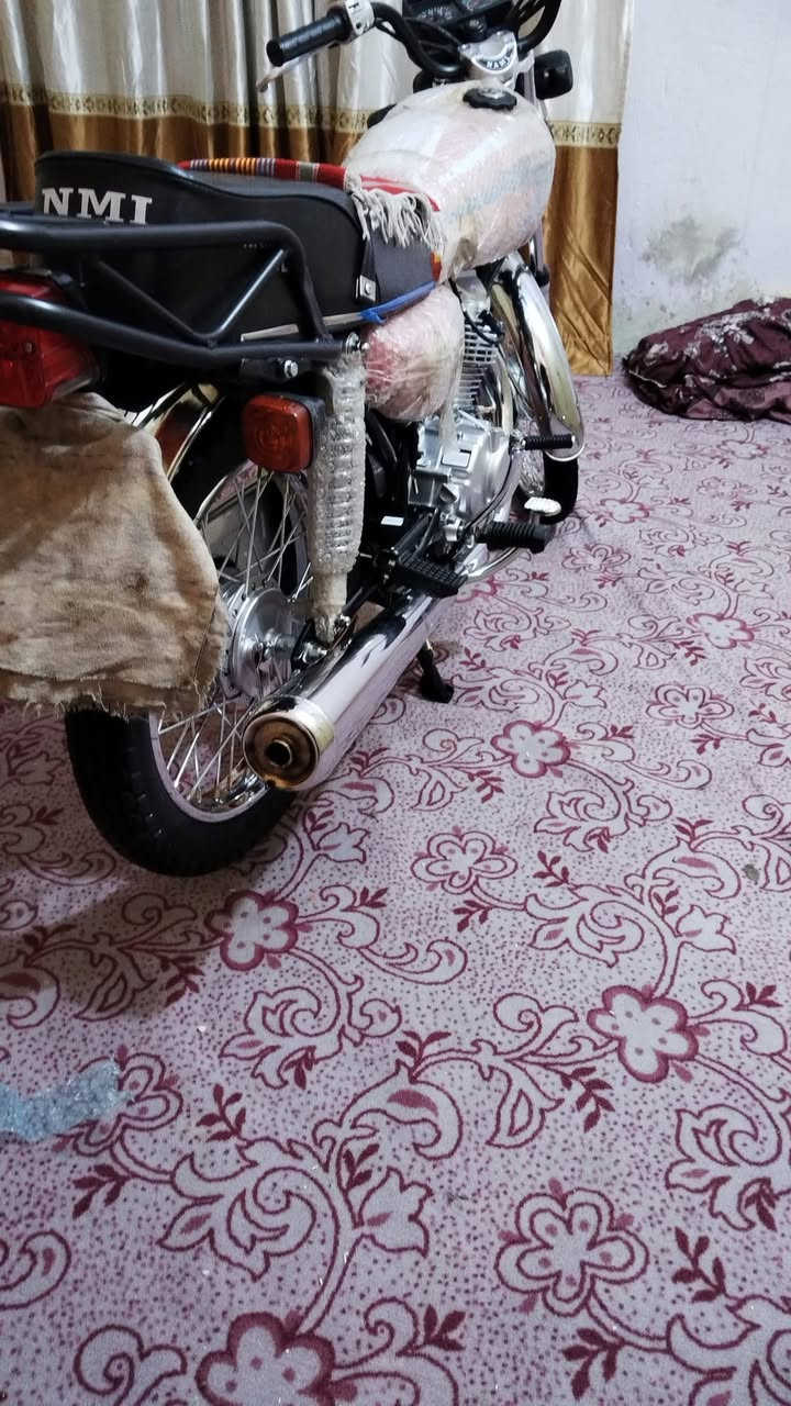 دراجه نامه اوراق سكنر   كفاله عامه    سعر مليون  و٢٠٠   خاص مفتوح


**إذا كنت صاحب هذا الإعلان وتريد حذفه لأي سبب، رجاءا أرسل رسالة إلى الدعم الفني**