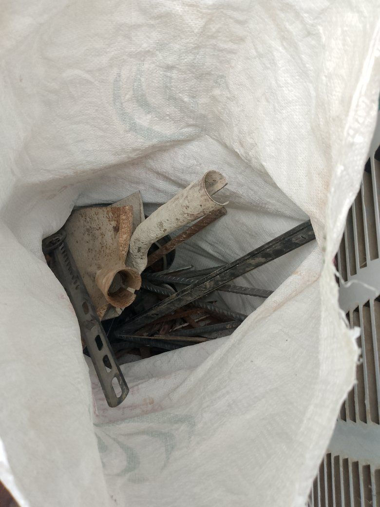 حديده لبيع هواي مروحت سنكي تنور مبرد درج   ملابس بله حذيت هواي اكو  ويارات مزنيات


**إذا كنت صاحب هذا الإعلان وتريد حذفه لأي سبب، رجاءا أرسل رسالة إلى الدعم الفني**