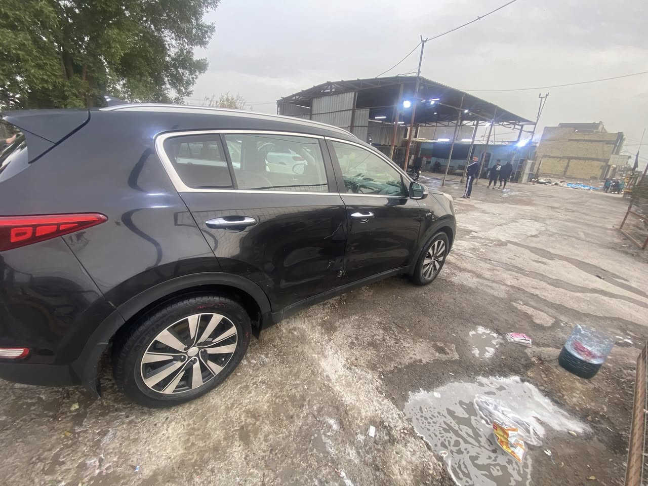 سلام عليكم سبورتج مديل 2017
وراد امريكي موصفات Ex محرك 2400 
التفاصيل اتصال ***********
مكان سياره نواب الامين ثانيه
