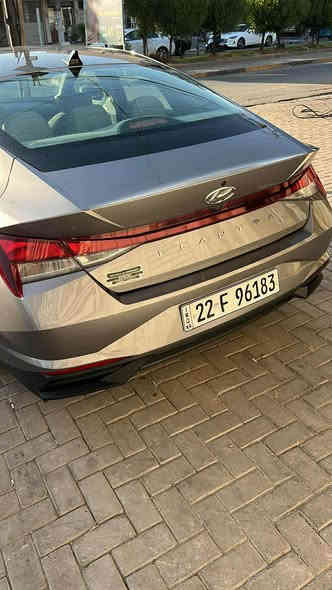 السلام عليكم 
النترا موديل 2022 وارد امريكي مكينة 2000 دوش
كير مكينة صدر تبريد مكفولات 

ماشية 69 ميل 
حادث امريكا جاملغ و ربع البنيد ( الجاملغ مبدل نفس اللون و البنيد مصبوغ ) + باب السائق مبدل نفس اللون 

رقم اربيل الدولي تحويل مباشر 
السيارة جاهزة بالعافية على الياخذها 
صور الحادث بالرابط https://bid.cars/en/lot/1-38397934/2022-Hyundai-Elantra-KMHLL4AG9NU300865

السعر 148 بيها مجال 
مكاني بغداد / الحرية دور نواب الضباط 
هاتف : ***********
