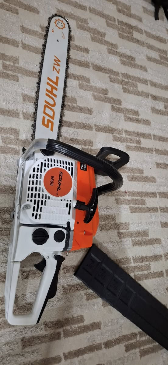 بؤ فرؤشتن ***********
***********ماتؤر داربر بانزين گه يشته ده سمان نوعتيكي باش 
مه كينه گوره قه مه كي 20 نايابه سعري 100هه زار ناونيشان كفري ئازادي
