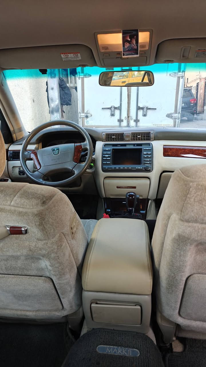 السلام عليكم
شباب ادوات ادوات موديل 2003 اصل كرستال 3دكم برده خلفيه 4كشنات كهرباء استيرن كهرباء مكينه ديفور الكبير يساره بدون كص مكفوله من الكص ليحب يعرف تفاصيل اكثر يتصل
واني بخدمته ***********
