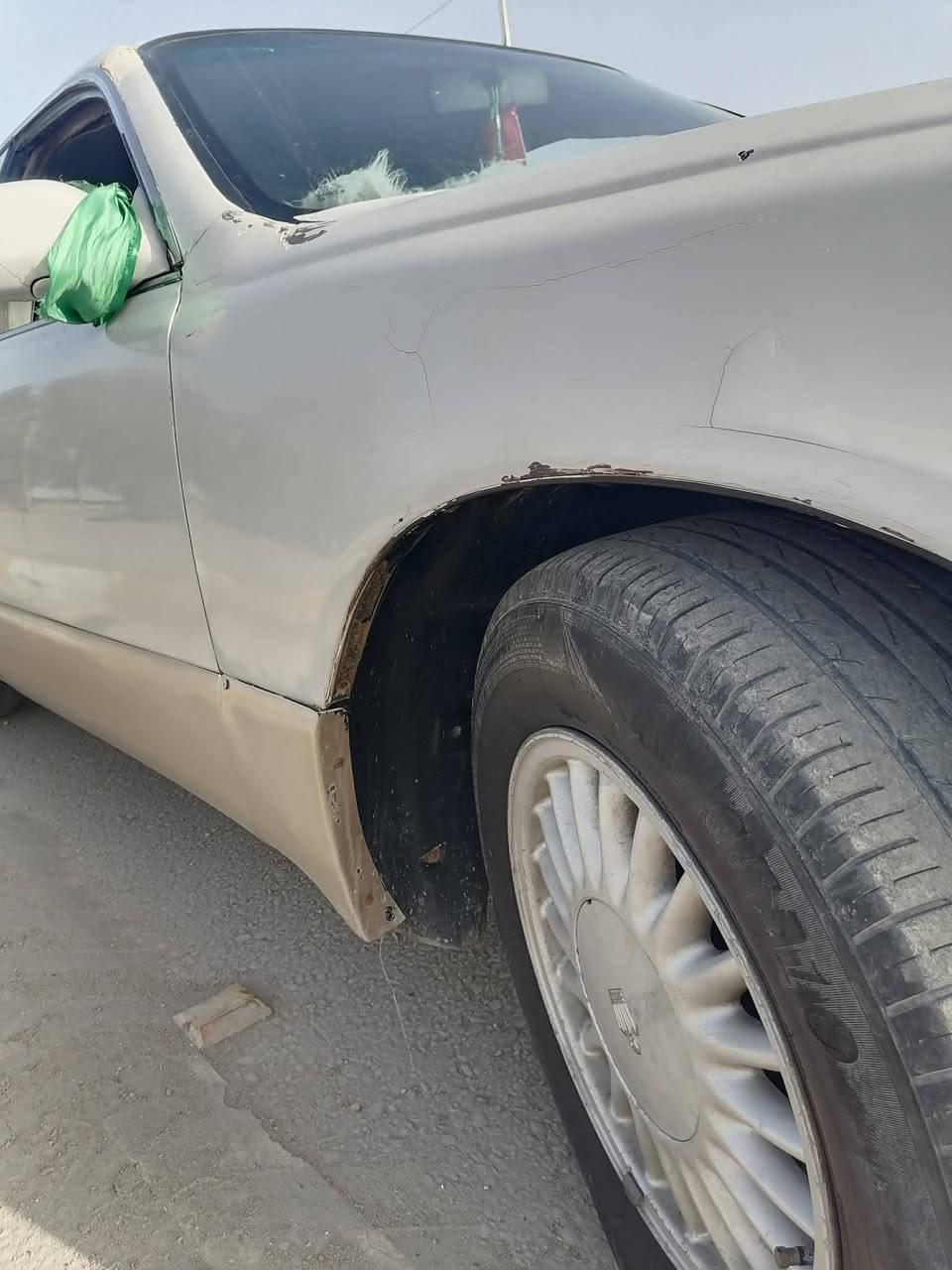 سلام عليكم ماجسته كراون موديل 93 تراهم مراوس لون لؤلؤي محجله ذهبي 
كير الماكينه الحداديه جدد تخم تاير تبريد ماعرف شنو نقصه
مداور ثاني يوم رقم بغداد مكفول كص ونقل جثه والضربه والقويه والاصوليات كهربائيات شغاله عده كيج البانزين والسرعه كزوزين السياره بطاين جدد لاخياس ولا ضربه قويه 46 بيه مجال


**إذا كنت صاحب هذا الإعلان وتريد حذفه لأي سبب، رجاءا أرسل رسالة إلى الدعم الفني**