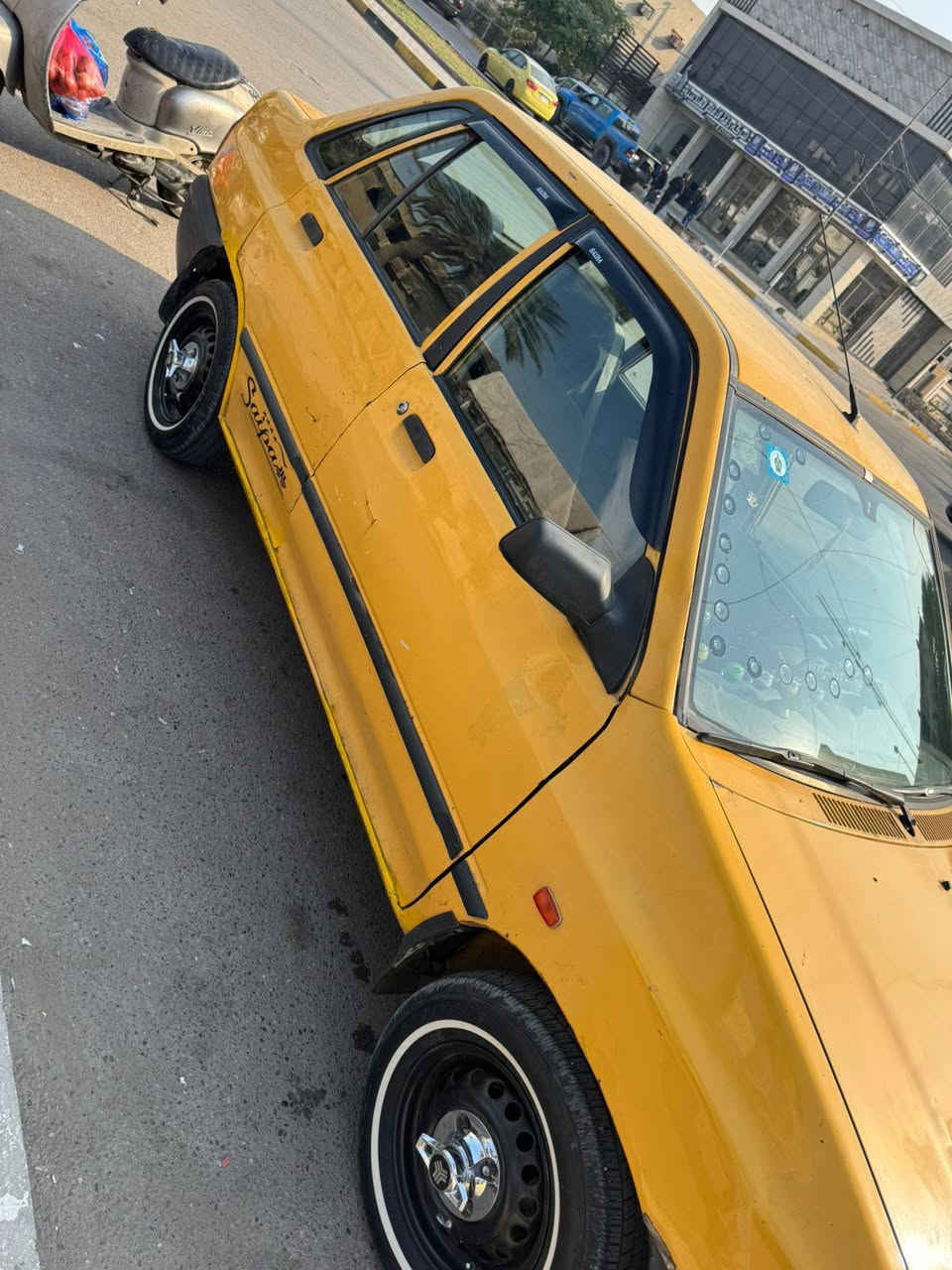 سايبة 2012للبيع ٣٠وبيعه مجال مكانهه شارع فلسطين
سايبة 2012للبيع 28وبيهه مجال مكانهه شارع فلسطين 
موصفات السياره سياره دينار واحد متخلي عليهه عدا التبريد من الدعامية للدعامية دينار واحد م أذب صدر  امامي وخلفي جديد محرك جديد تخم تاير مع ويل جديد نقص فقط تبريد سياره  سنوية لغاية ٢٠٣٠ما جناي لاتصال ***********
