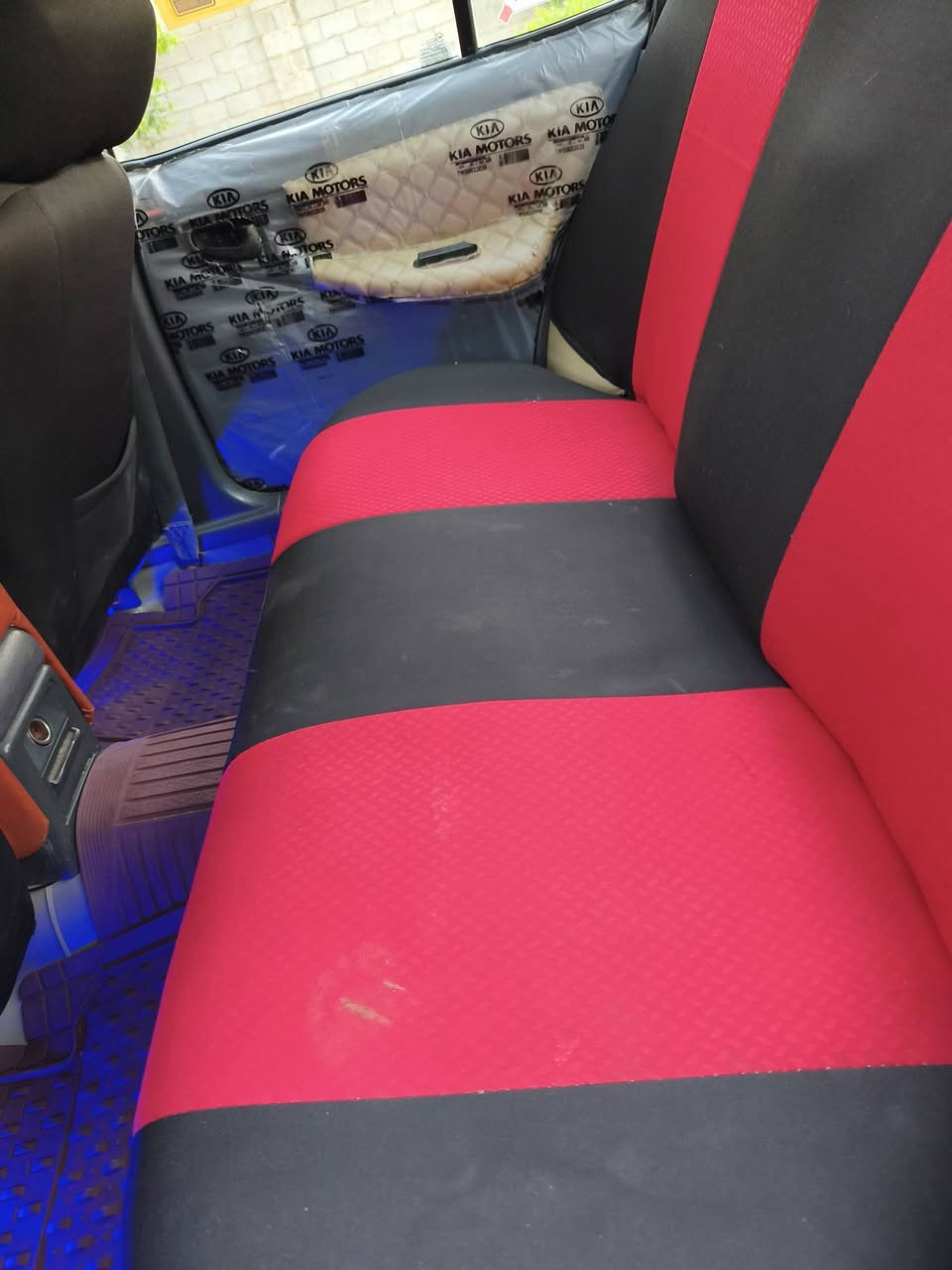 السلام عليكم
برنس للبيع موديل ٩٥ واسط سياره جاهزه من كل شي  كير ومحرك خير من الله نضيفات والسنويه ل ٢٩ تحويل ثاني يوم مباشر مصبوغه احزام لجماليه والدواخل جدد مال جناي مسجل بلوتوث نقص بس كمبريسر مال تبريد  السعر ٣٤ وبيه مجال بسيط  وترايك للبصره 
العنوان واسط الزبيديه 
***********
