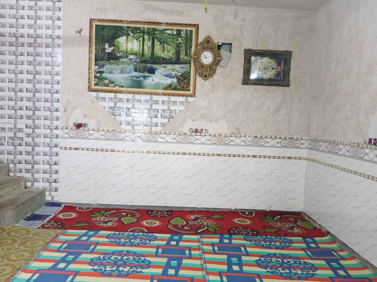 سلام عليكم
بيت طابو صرف مساحه 150قرب جبل عامل يحتوي 
غرفه وصاله مطبخ
ستقبال
صحيات داخليه و خارجيه
ممر خلف البيت ومنور صاله
سعر 100وبي مجال
اتصال وبيك خير ودلل
***********
***********
