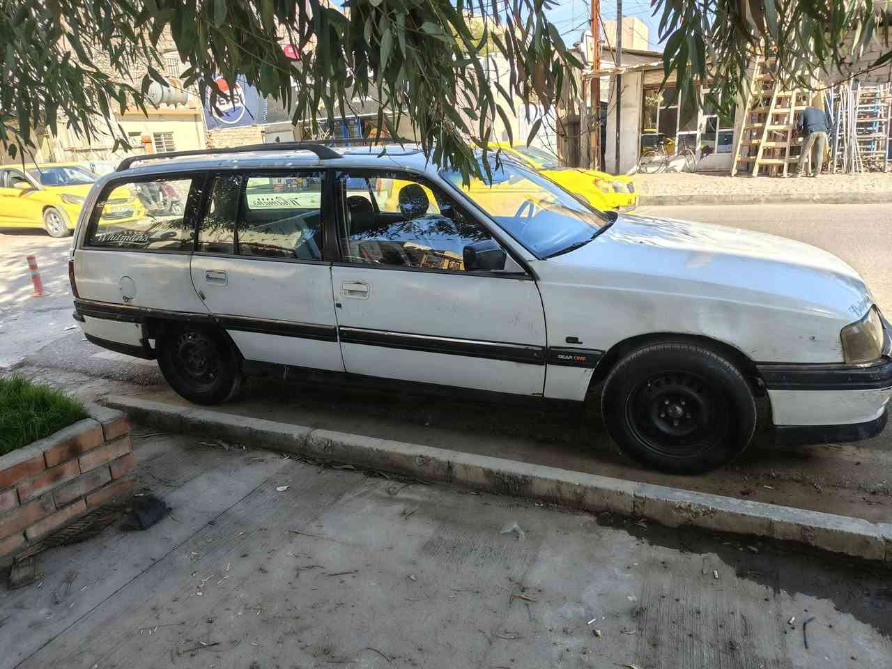 السعر ٢٣ ورقة المكان موصل الاستفسار على رقم ***********
