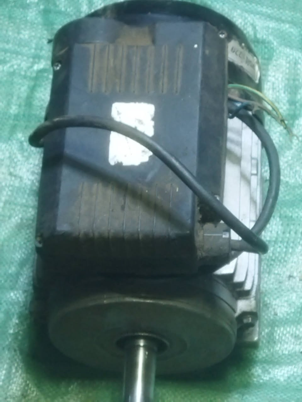 موتور 4 حصان ايطالي حجار 3000 لفه 220 فولت على وضع بلاده للتواصل فون 01023817066


**إذا كنت صاحب هذا الإعلان وتريد حذفه لأي سبب، رجاءا أرسل رسالة إلى الدعم الفني**