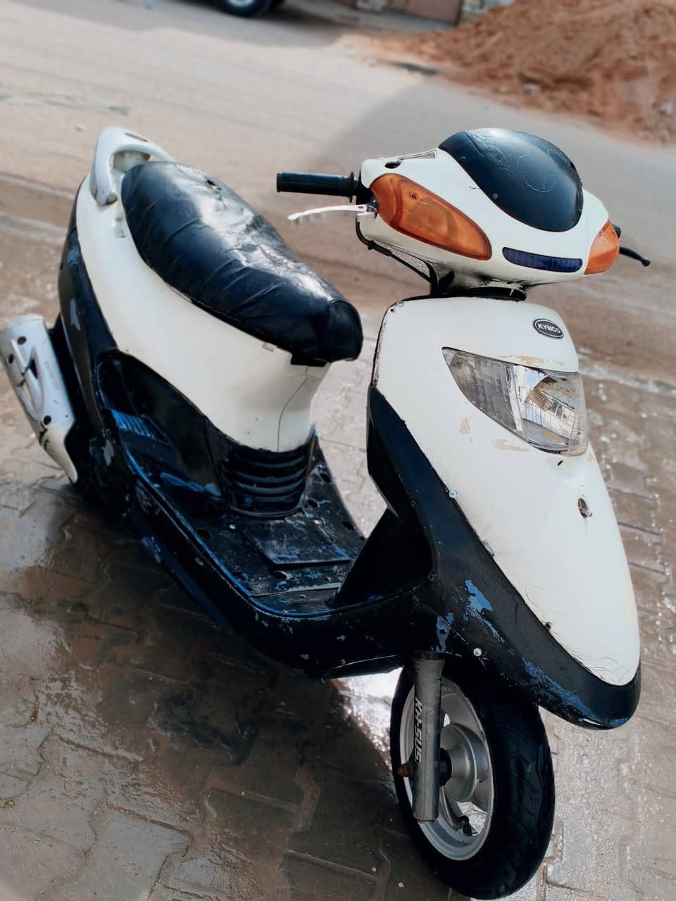 سلام عليكم دراجه كامكو فضائي موديل 2006
مهم دراجه للبيع كامله من كل شيء كهرباء سلف حلوه مرتبه دراجه ما ناقصه شيء تجي تشوفه بعيونك مكاني النجف الاشرف فلكة مطار رقمي *********** بالخدمه طيبين
