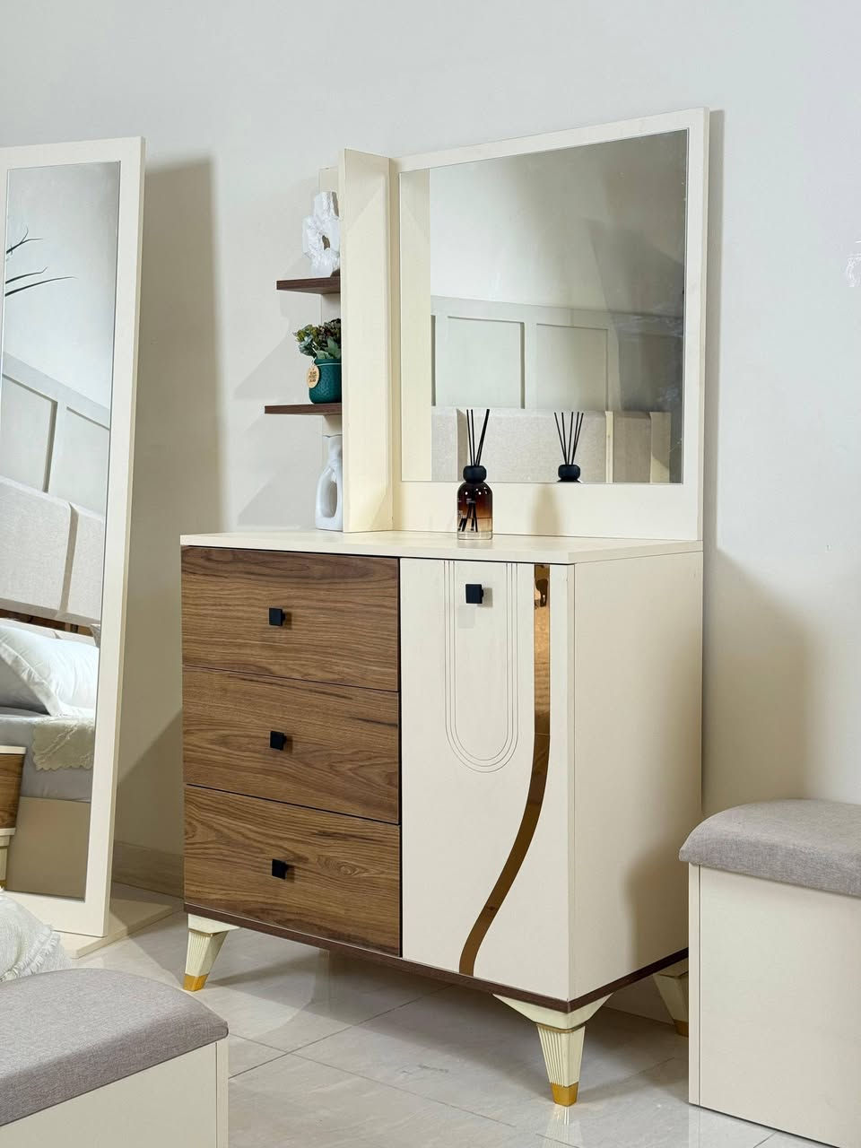 العنوان الرفاعي شارع الذهب 
#اشاره #الجميع


**إذا كنت صاحب هذا الإعلان وتريد حذفه لأي سبب، رجاءا أرسل رسالة إلى الدعم الفني**