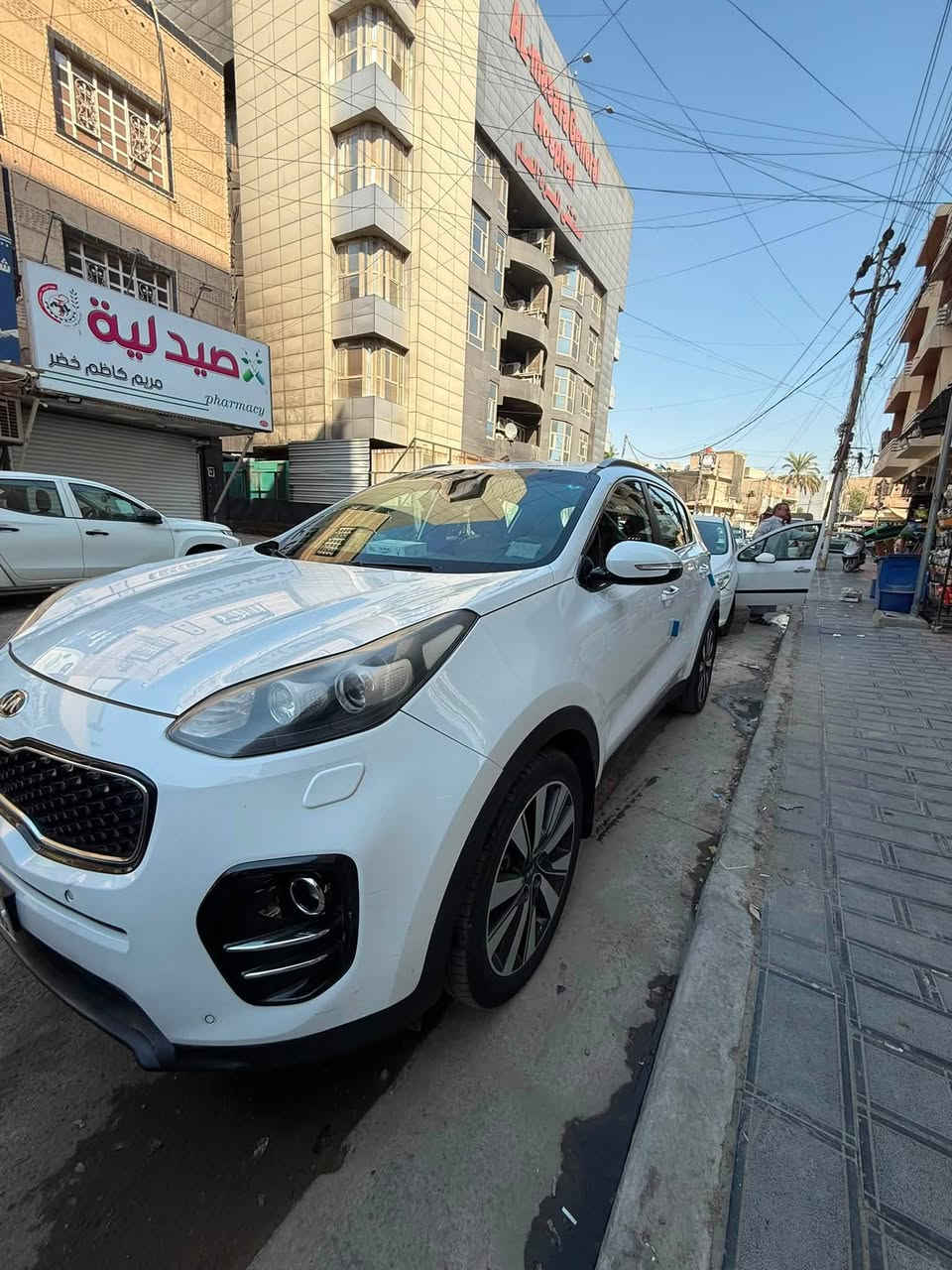 السلام عليكم 
للبيع للبيع كيا سبورتج 2018 خليجي
حادث باب الصدر وجاملغ ايمن تبديل 
كير مكينه كفاله  
تبريد شغال 
سياره جاهزه مكاني بغداد كاظميه 
للاستفسار الاتصال ***********
السعر 162 وبيها مجال
