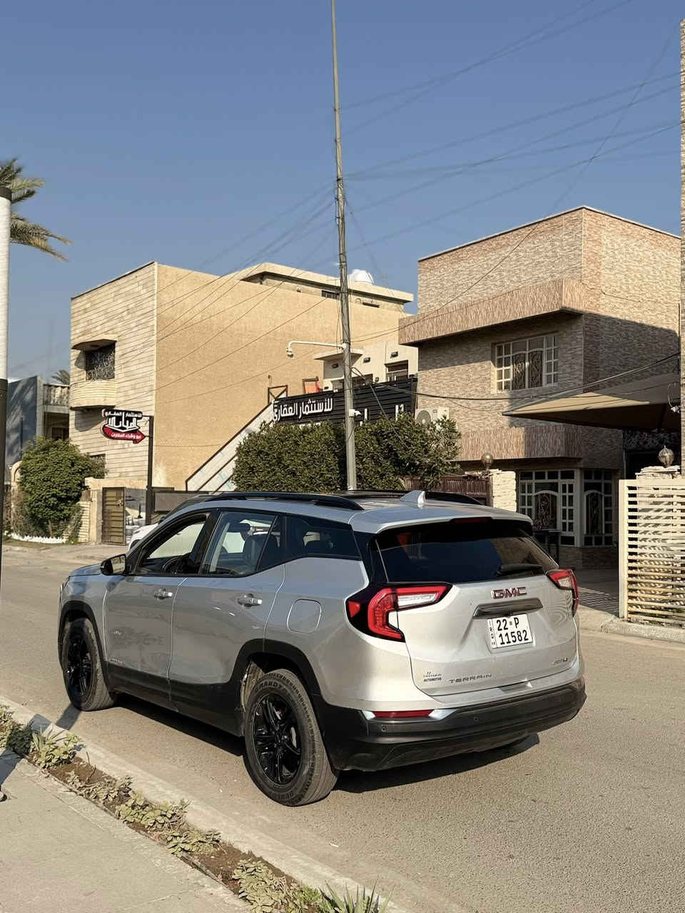 السلام عليكم
للبيع جمسي تيران AT4 فول مواصفات 
موديل 2022
رقم اربيل تحويل وكاله مباشر 
مكينه 1600 تيربو 
بانورما 
بصمه تشغل وابواب 
تشغيل عن بعد 
فور ويل ماوس 
باب خلفي كهرباء 
كشنات جلد + تدفئه 
الكشنات الاماميه كهرباء 
تبريد قطعتين
فول تحكم ستيرن  
لدات امامي خلفي 
مرايات جانبيه حساس نقطه عمياء + اشاير بالمرايات
رادار امامي 
كشن السايق رجاج 
تبريد امامي منفصل السايق عن الراكب 
كشن السايق خزن ميموري 
السياره فول الفول  
الحادث جاملغ صبغ باب السايق مبدل نفس اللون 
ماشيه 81 الف كيلو متر 

سعرها 165 $ وبيها مجال 
مكانها بغداد حي الجهاد 
للاستفسار ***********
