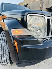 جيب لبرتي موديل2012السيارةكفالةمن الحادث والصبغ عداباب الصدرفقط السيار...