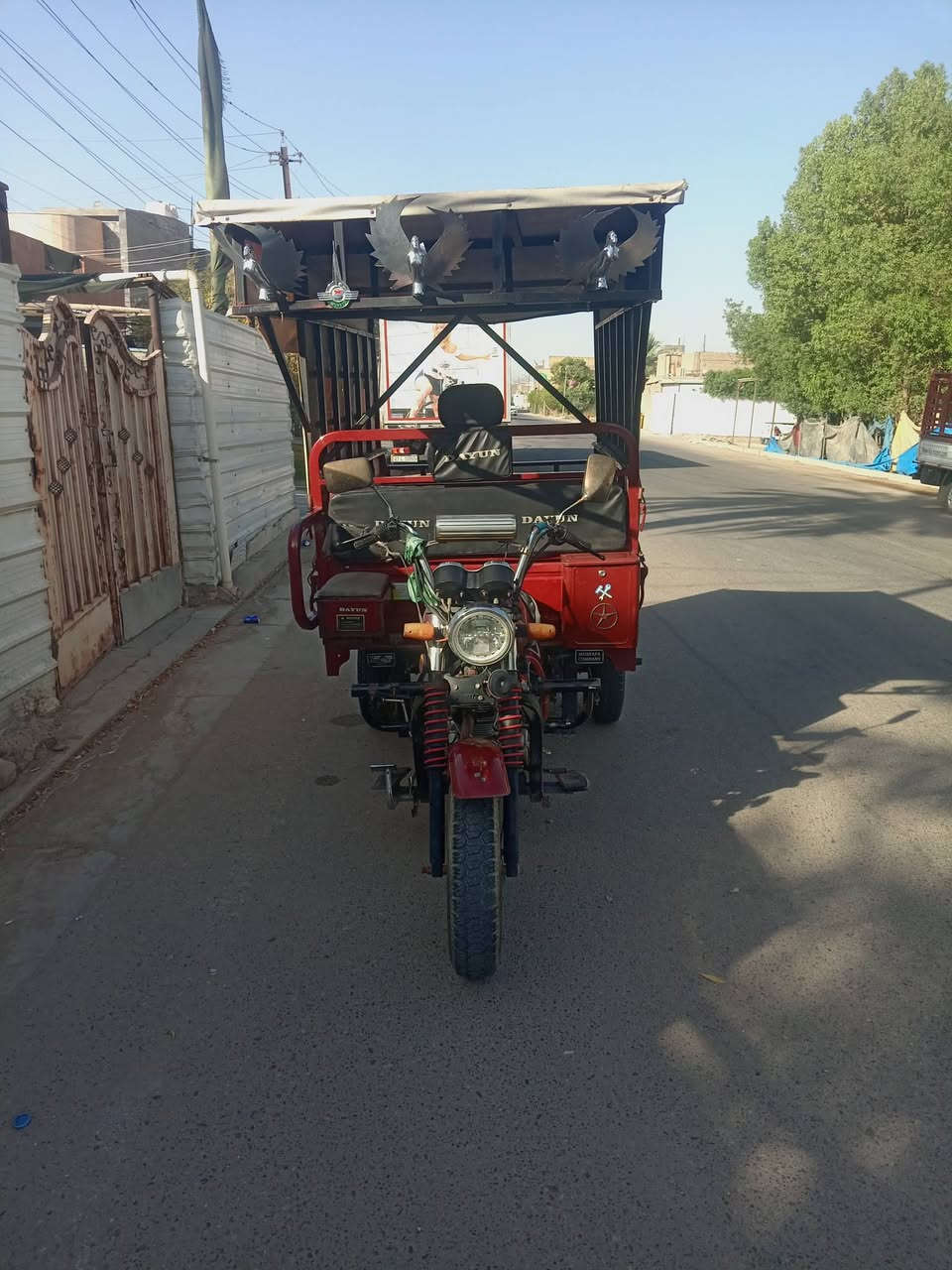 سلام عليكم ستوته دايوان فحل مرقمه كالمه بكاني بغداد الزعفرانيه سعر1900وبيه مجال ***********
