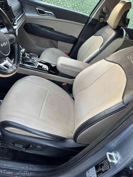 كيا سبورتج 2023 خليجية
ماشية 67,000 كم حقيقي
فول مواصفات
دخول ذكي وتشغيل عن بعد
فتحة بانوراما
مقاعد كهربائية مع تدفئة
تدفئة بالستيرن
مرايا شفط كهربائية
صندوق خلفي كهربائي
شاشة متصلة
تبريد مزدوج (قطعتين)
السيارة مكفولة بالكامل
رقم أربيل
الموقع بغداد — السيدية
للاستفسار ***********
رقم صاحب السيارة

🟪 السعر الطلب في التعليقات تصلك مباشرة📬
