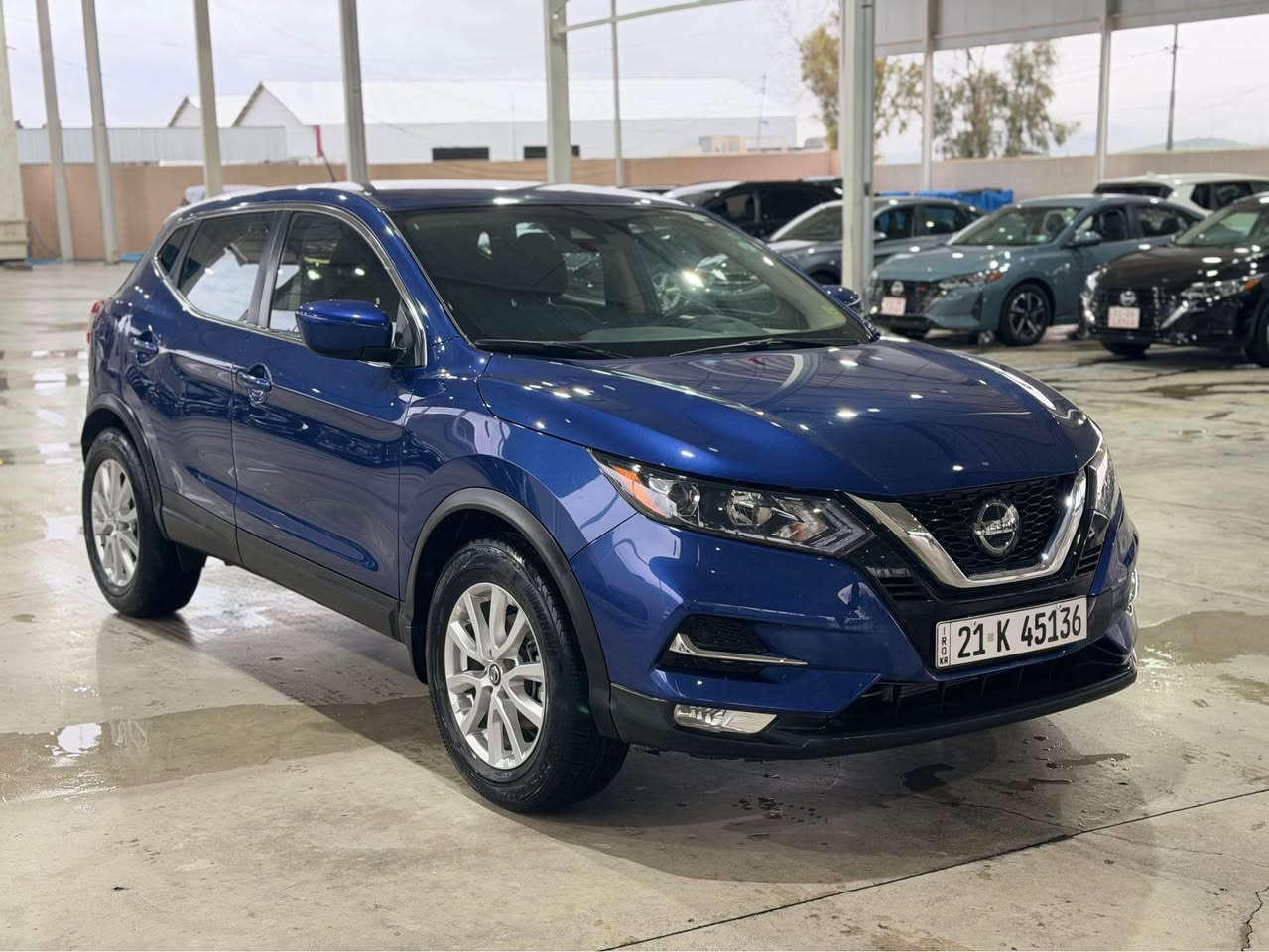Nissan Rogue                                  نیسان رۆگ مۆدێل٢٠٢٢  )مواسەفاتی فول فولە بەس پانۆراما نیە شاشە گەورە شەخال ئاوێنە حاسە رادار خەتی جادە کوشن نیو جلد لایتی ناوچەی کوێر بەردی ساڵۆنسای تیایەتی ٤تایەو ویلی لۆک تازە پۆڵیش کراوە سەیارەکە زۆر جوانە بێ ئێرباک تەقین یەک دینار مەسرەفی تیانیە سەیارەکە3پارچەو  
پەڵەیەکی بۆیاخە پێشی کەپسە
شوێن سلێمانی
120$
‎رەقەم: *********** السليمانية, العراق
