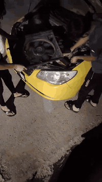 سلام عليكم بانكه النتره مقدس شرط شغاله العنون موصل جانب الايمن حي نابلس الشاري ينتصل ***********
