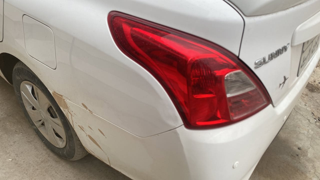 سني موديل ٢٠ للبيع ماشية ٦٢٠٠٠ كيلو جاملغ السايق صبغ بدون دواخل وطخة بالدوسة موضح بالصور السعر ١١٠  وبيها مجال .. الاتصال بالرقم *********** واتساب
