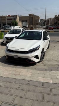 فورتي 2023 GT بيع او مراوس حسب القناعة اعلى فئة فول مواصفات 1/1  حادثه...