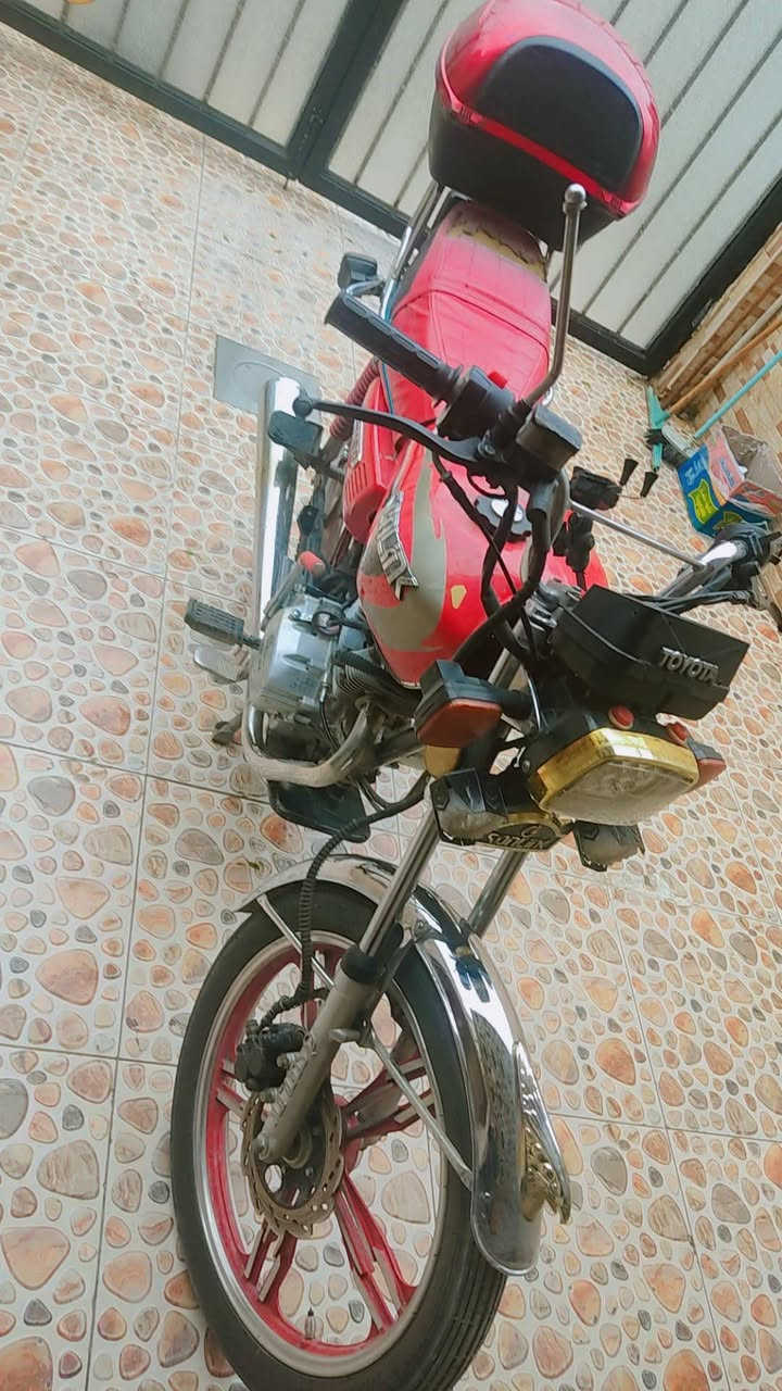 ماطور للبيع سافين موديل 22مكينه كبس شرط منفيس بيه كلشي شرط سعر 500 وبيه مجال حك جيك   مكاني اربيل حي عسكري *********** بيه واتساب
