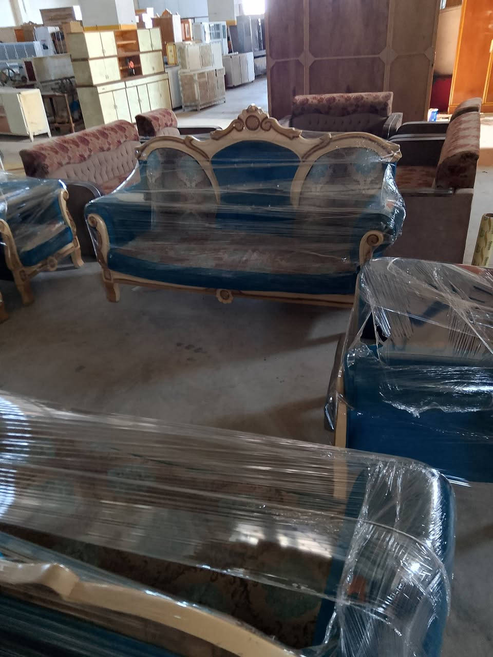 تخم البيع الشراي ينتصل ***********
المكان هبهب السعر 250
