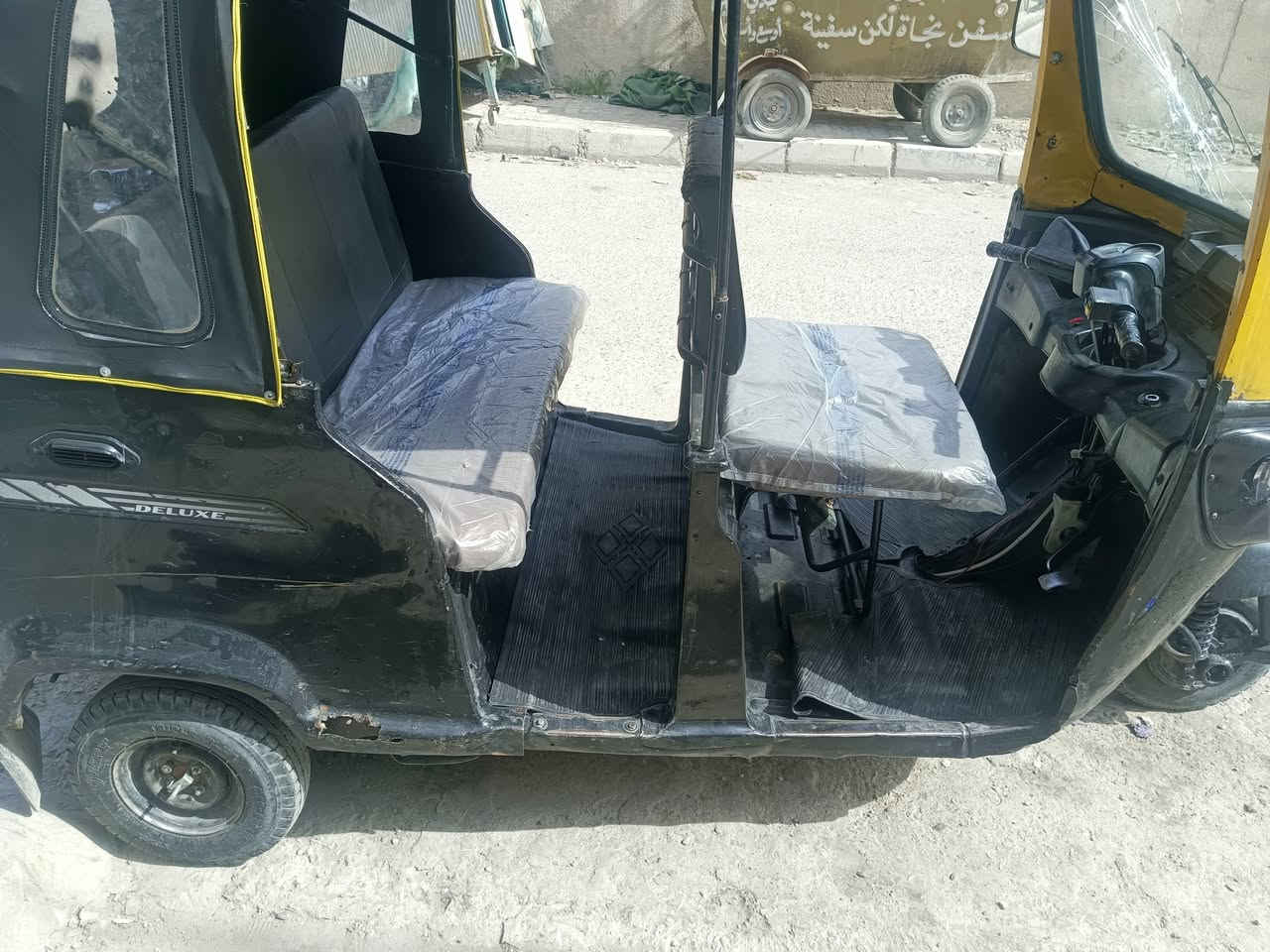 تكتك تي في اس 18 شهر الواحد اوراق سحب اتكفله حلال وحرام تكتك ثضيفه بس بل دويسه خياص اصبع محركها كلش نضيف لا تنقيص ولا تبخير صوتها كلش ناعم العنوان بغداد الكماليه شارع الاصفر قرب مجمع دار السلام الرقم ***********
