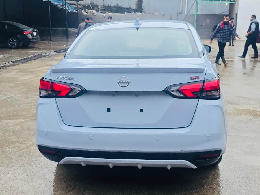 نيسان فيرسا 
موديل 2025
ماشية 1700الف ميل
مواصفات : SR 
كشن لونين  احمر واسود
كشن هيتر
تشغيل عن بعد
بصمة ابواب
بصمة سيارة عدد 2
ويل كب 17
استيرن خياط احمر
دشبول لونين
لايت زينون وحاجب لد 
تبريد لمس
شحن موبايل وايرليس
تحكم ستيرن
شاشة كبيرة اندرويد وكار بلي
كاميرا خلفية دواره
رادار أمامي + خلفي + جانبي
توقف ذاتي أمامي وخلفي
حساسات خلفية
تحديد مسار
سنتر لوك
جامات كهرباء بالكامل 
بجم كبس شرط 
السيارة صفحة السائق صبغ فقط
بدون دواخل بدون شواصي
ايرباك سليم
الضرر مرفق مع الصور 
العنوان : عقرة
السعر : 118$ مجال
للاستفسار مراجعة الصفحة 
او الاتصال بالرقم *********** بيه واتساب اكر, نينوى
