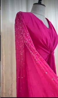 فستان • قياس ٣٨/٤٠ • قماش اصلي