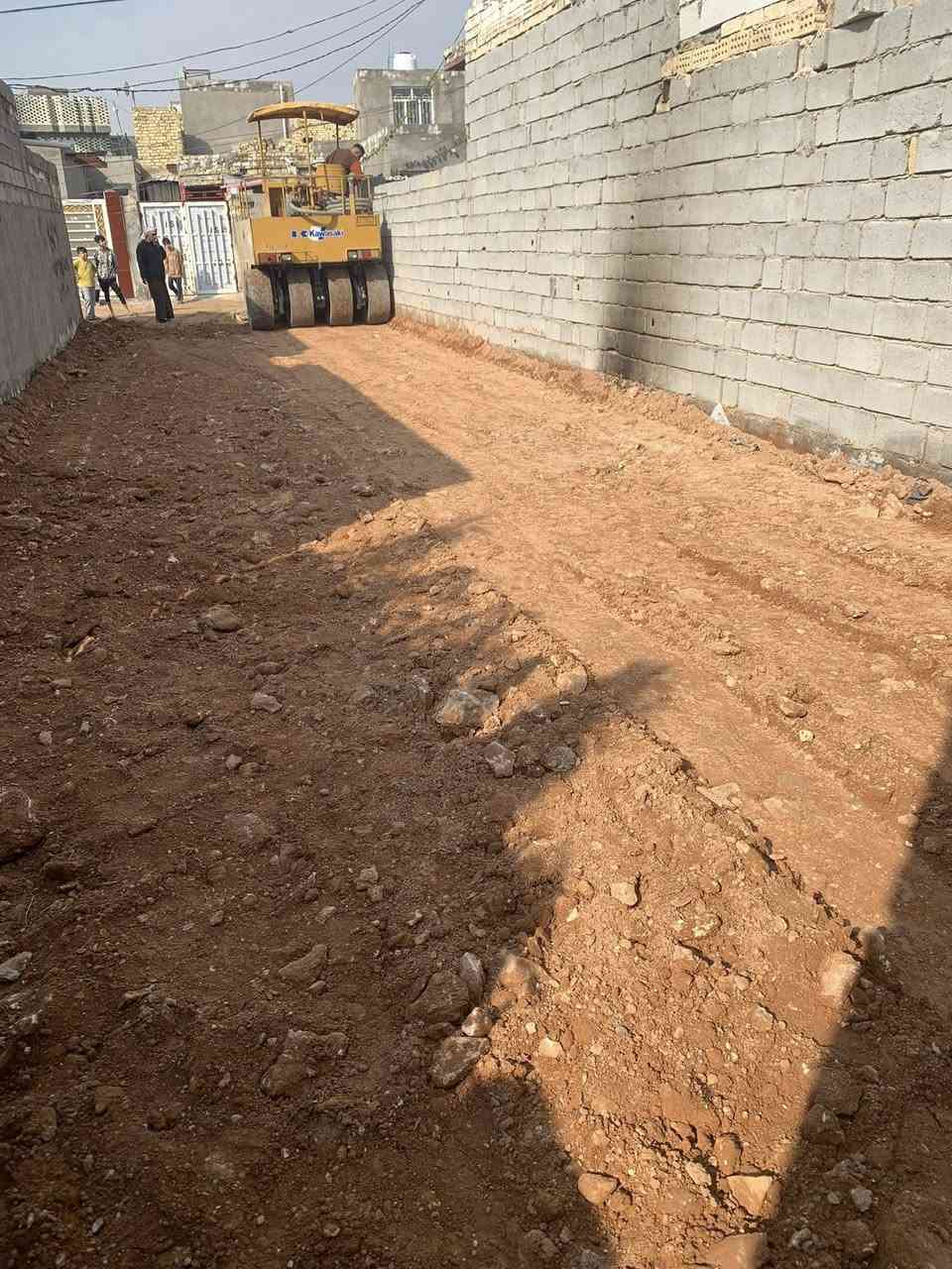 قطع ارض للبيع. حي ميسان. قرب شارع الزوار
شارع 6     المساحة 100م.  رايدها ب ١٥ بيها مجال قليل  ***********
