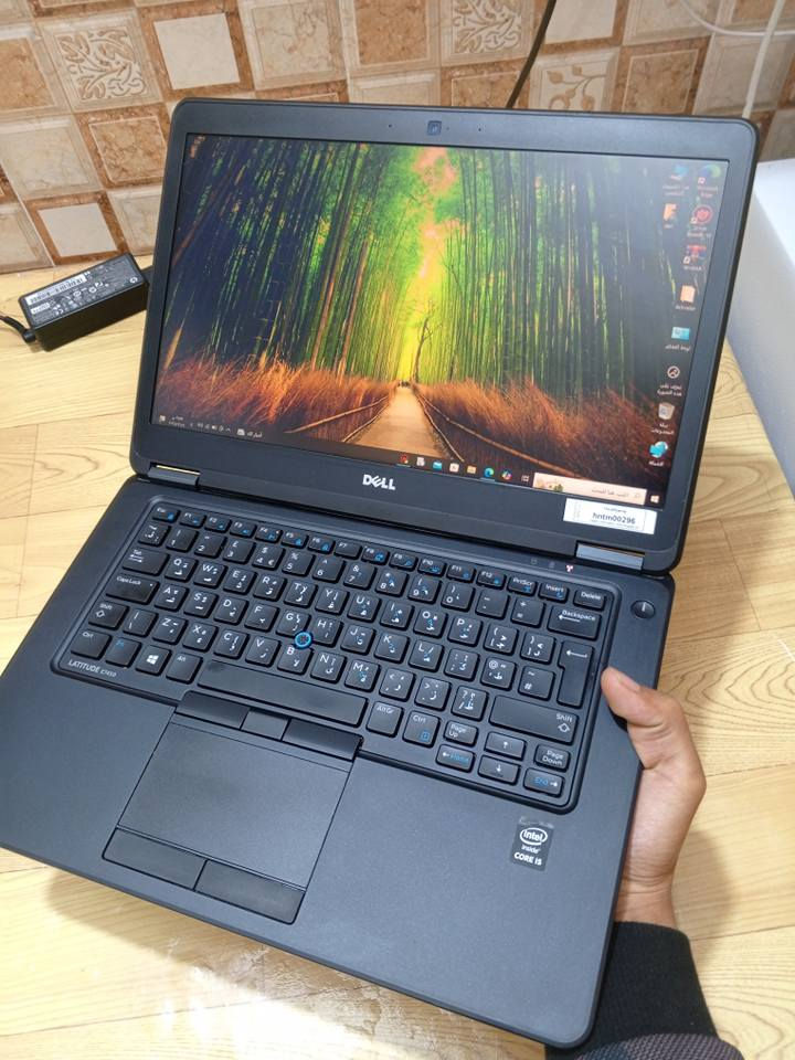 لابتوب ديل dell7450
مستخدم نضيف جدا 
مواصفاته 
المعالج core i5 الجيل الخامس 
الرام 8 كيكا 
الهارد 256 ssd كيكا
حجم الشاشة 14 انج 
يحتوي على كامرة + منفذ HDMI 
بطاريتة كلش زينة وانطي بيه ضمان اقل شي ساعة كاملة فما فوق 
اللابتوب سريع وحلو كامل وجاهز وما بي اي خلل ولا عطل وانطي ضمان للمشتري اسبوع كامل اذا طلع بي اي خلل او عطل يرجع وتاخذ فلوسك 
العنوان كربلاء المقدسة الحر 
عندي توصيل لكل العراق ب 6 الف 
سعر اللابتوب 150الف وبي مجال بسيط
ملحقاته الشاحنة الاصلية 
رقم الهاتف *********** كربلاء, العراق
