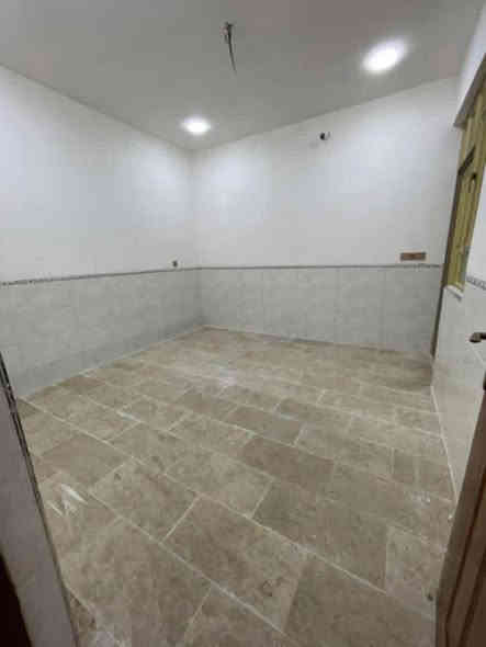 🔸 مشتمل #للايجار ✅
 80 متر بناء حديث سنة 2025 🔑 كامل مكمل

🔸الطابق الأرضي 1️⃣: كراج واستقبال ومطبخ وصحيات داخليه وغرفه نوم والطابق الثاني 2️⃣: غرفتين نوم كبار وبلكونه وخدمات والطابق الثالث3️⃣ بيتونه وسطحين

🔸موقع ممتاز📍الشعب حي البساتين شارع الدكتور        احمد الوائلي
 
🔸السعر الايجار : نهايته 550الف قفل رجاءا بلا احراج

معروض بمكتب ابو علي الدراجي للعقار 🏛️
الشعب-نهايت شارع الصحه-مقابيل كرزات ركن الصحه 
*********** 📞
*********** 📞 
*********** 📞 ‭
