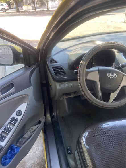 اكسنت للبيع 2016  ضربته جنطه وبنيد محرك كير مكفول  السعر 78 للاستفسار ***********
