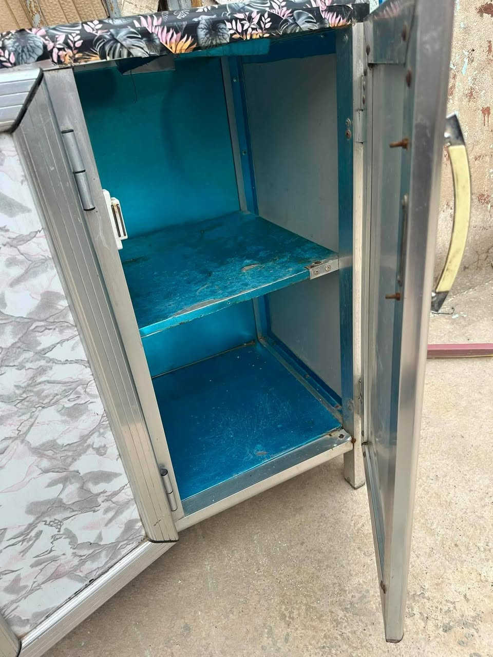 بسعرر مناسببب


**إذا كنت صاحب هذا الإعلان وتريد حذفه لأي سبب، رجاءا أرسل رسالة إلى الدعم الفني**