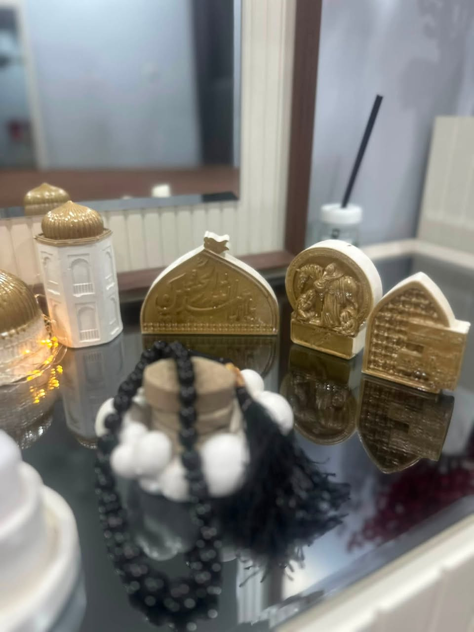 المجموعه ١٤ قطعه بعشره عليه عرض


**إذا كنت صاحب هذا الإعلان وتريد حذفه لأي سبب، رجاءا أرسل رسالة إلى الدعم الفني**