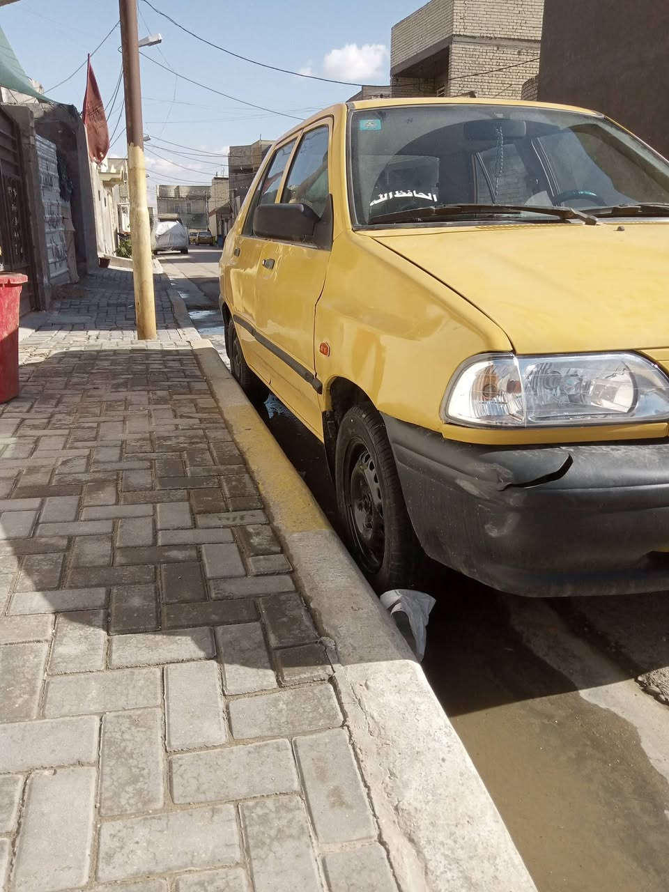 سلام عليكم سايبة موديل
(2015)

معمرة تعمير جديد لهلالات ولدوس لسيارة كاملة خير من الله كهربائيات كلهة شغالة 

وهاذة رقمي (***********) ما متواجد علة الفيس السعر 32 مكاني الرائسة مال عبيدي
