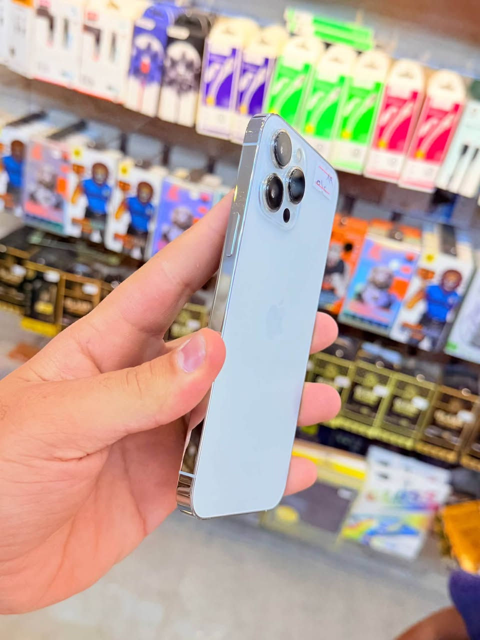 ✅  متوفر بيع بلنقد ولاقساط ✅
ايفون 13 برو ماكس ذاكره 512 بطاريه 89 نموذج M لونه المميز كامل ملحقاته وتر بروف وبلحاسبه كله نورمال يعني كلشي ممبدل بي وبي وتأخذه ضمان وصل 5 ايام اي مشكله او عطل يستبدل فورا ومتوفر اقساط على مصرف الرافدين و مصرف الأهلي العراقي 
السعر 750 الف 🔥🔥
العنوان بغداد البياع شارع 20 قرب مطعم شط العرب مركز الهاتف الاصلي 
📞📞***********
📞📞***********
