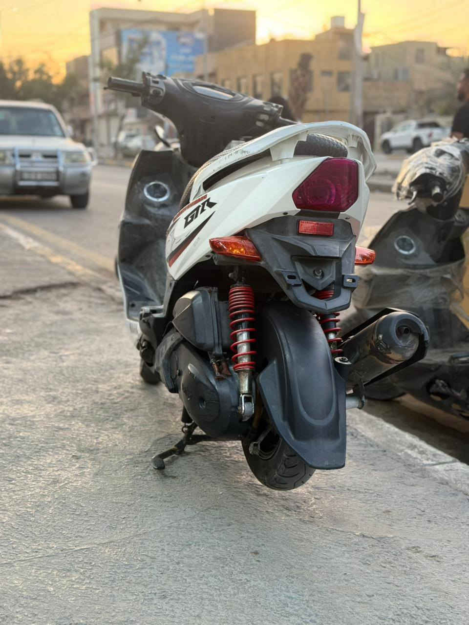 البيع شباب الاستفسار عله رقم ***********
