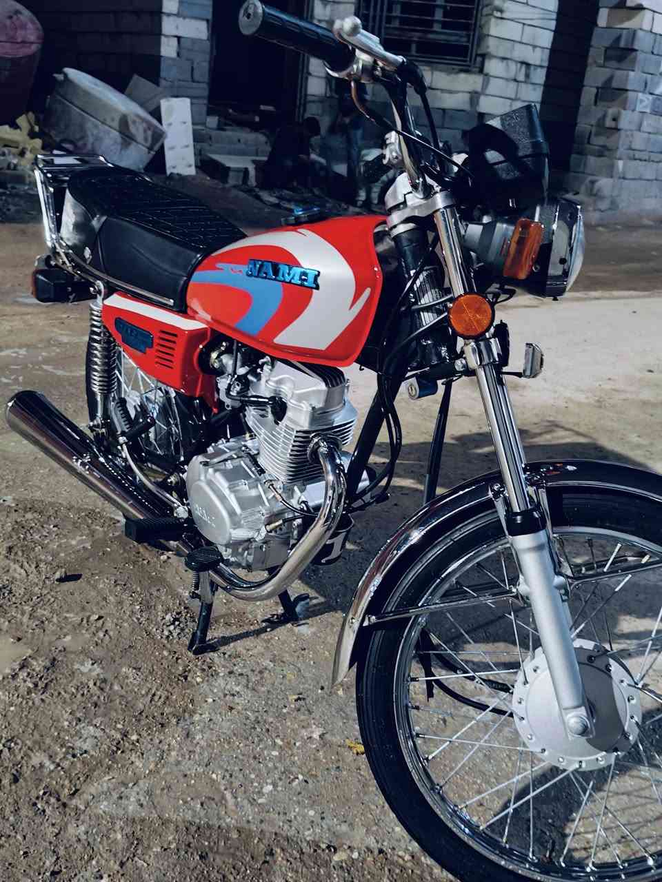 سلام عليكم يراني للبيع رقم وسنويه مديل 2024 طالعه بل 2025 كفاله عامه مكينه ما مفتوحه رايده بثنين ومييه وبيه مجال لطيبين هذا رقمي ***********
