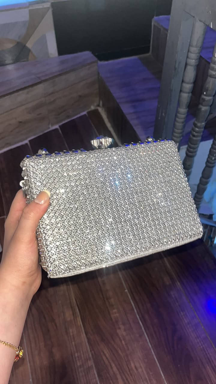 للبيع السعر خاص متوفر توصيل


**إذا كنت صاحب هذا الإعلان وتريد حذفه لأي سبب، رجاءا أرسل رسالة إلى الدعم الفني**