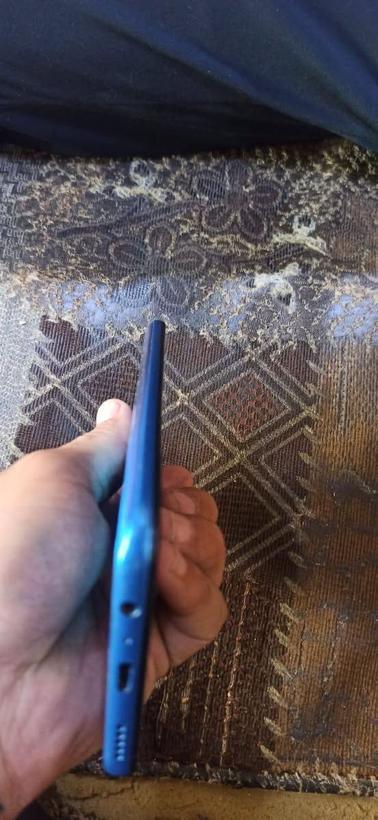 السلام عليكم هونر X7نضيف شرط مامفتوح قطعة نضيفة تخبل ذاكرئ 128 رام 8 الموبايل شرط عل فحص ب140وبي مجال خاص مفتوح


**إذا كنت صاحب هذا الإعلان وتريد حذفه لأي سبب، رجاءا أرسل رسالة إلى الدعم الفني**