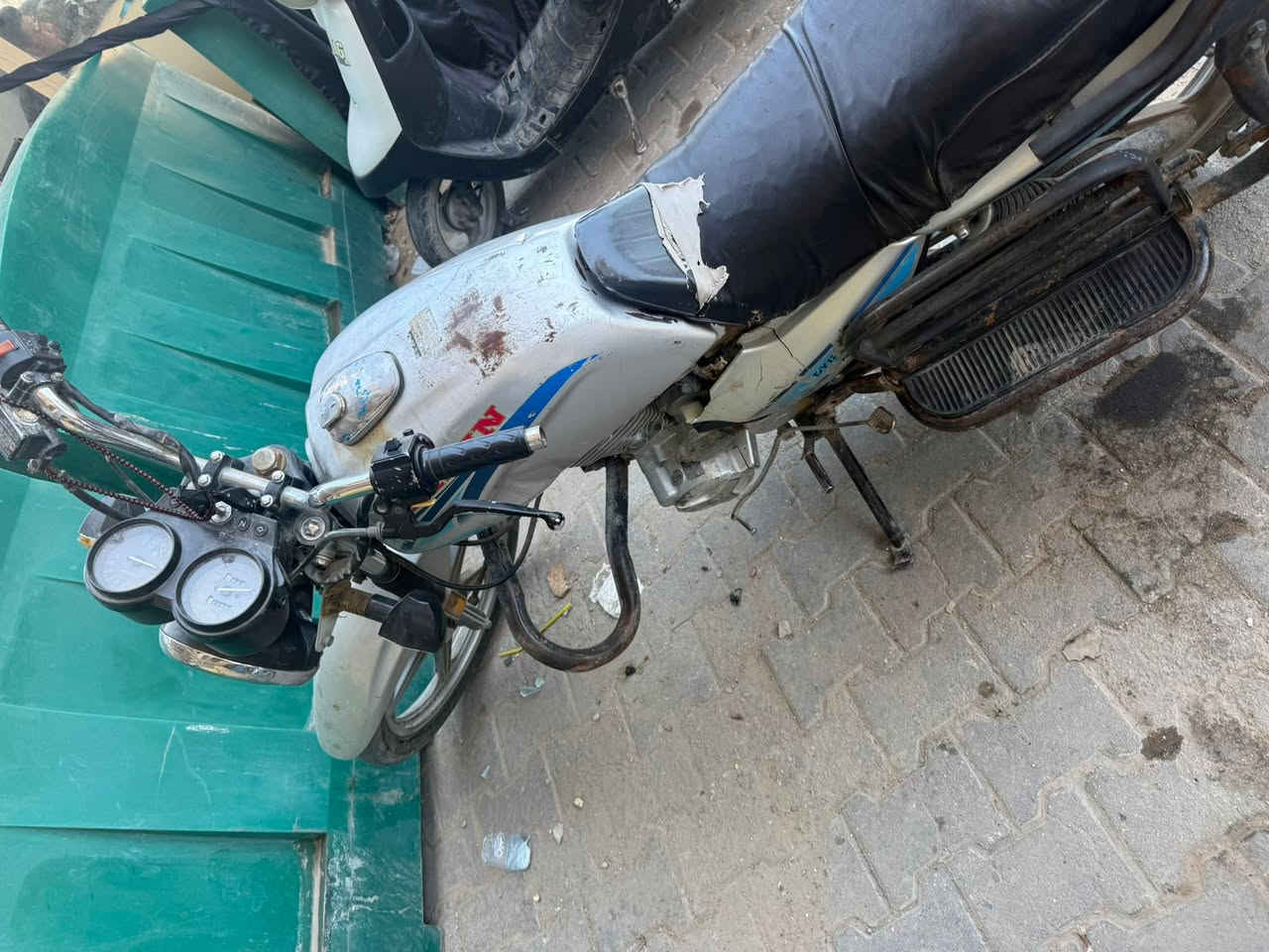 دايومن عظم موديل 2018باب اولا  700 اوراق اصوليه دراجه برغي ممفتوح بيه ***********
