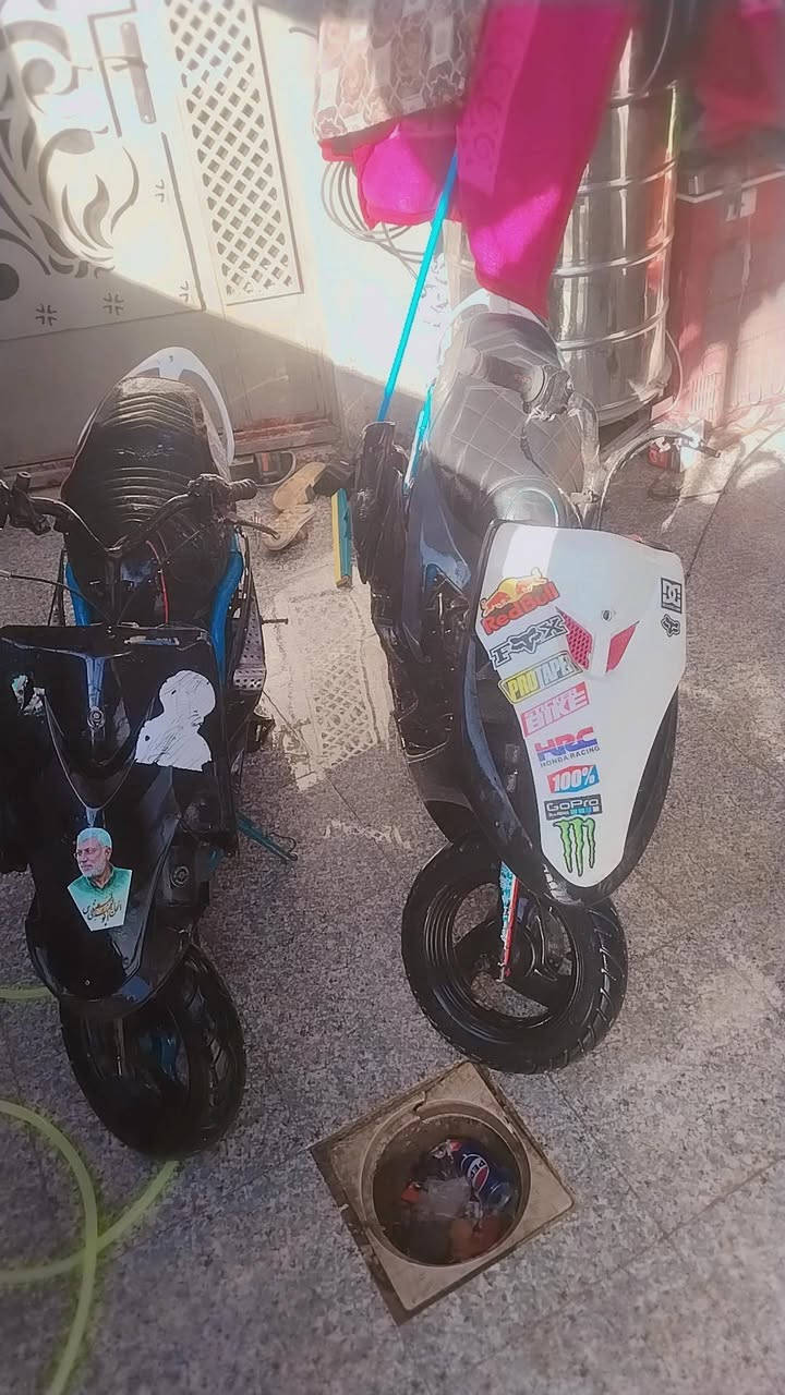 السلام عليكم درجات ثنينهن طفيت وحده كطع نار وحده معلكه والفات مروسه شعندك نزل مكاني هذ رقمي ***********
