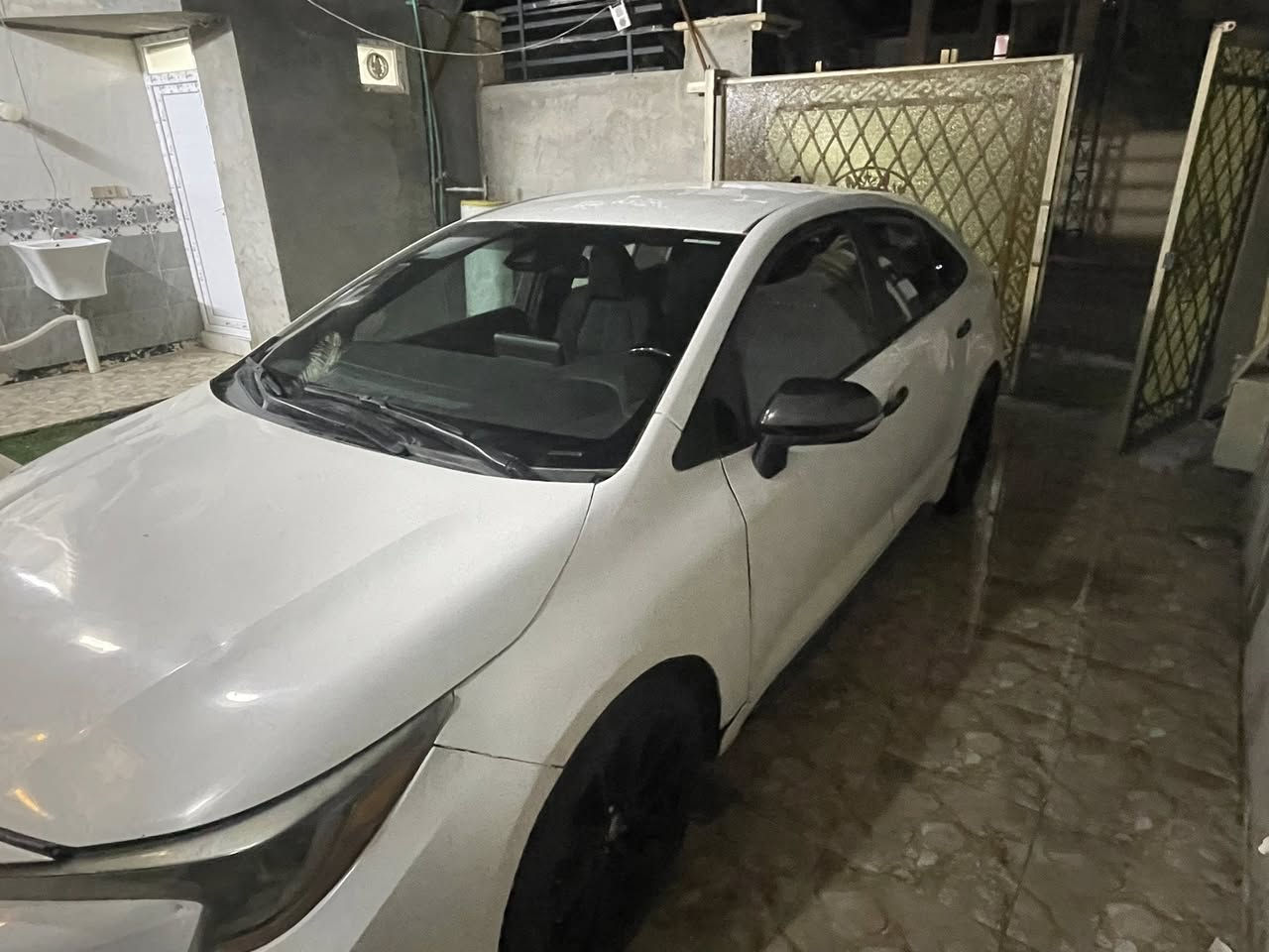 السلام عليكم كورلا وارد أمريكي ضرر جاملغ وباب وبنيد مبدل وبيه مكانات بارد السيار جاهزه موديل 2020مكان السياره سامراء سعر 140 $***********
