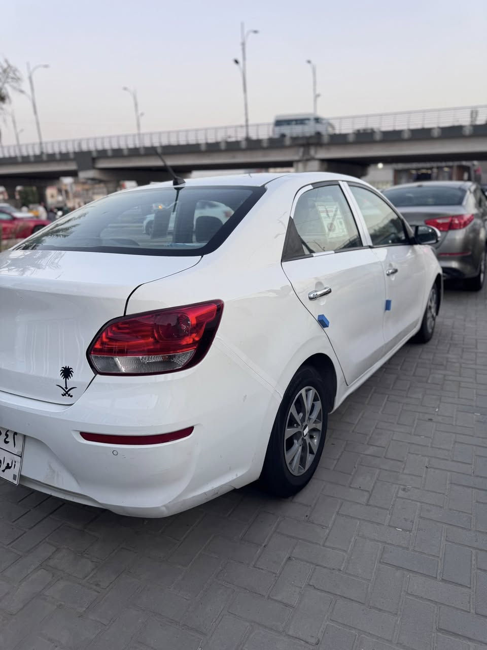 السلام عليكم كيا بيجاس مديل 21 خليجي فول مواصفات بيها رشات صبغ بدون تبديل اتعهد من العام او حزام فقط رش تجميل اثر طخات استخدام بنت باسم شركة وكاله تحويل مضمون السعر 90 وبيها مجال ***********
