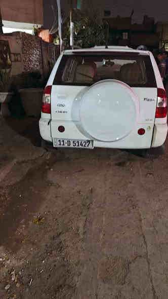 سلام عليكم تيكو موديل 12 رقم نكليزي جديد بسمي احولك شوكت ماتريد هزه جديده جاملق بس ما موحد لون سياره نضيفه عضمتهه حلوه كير ميكانيك *********** مكاني بياع حي المعالف
