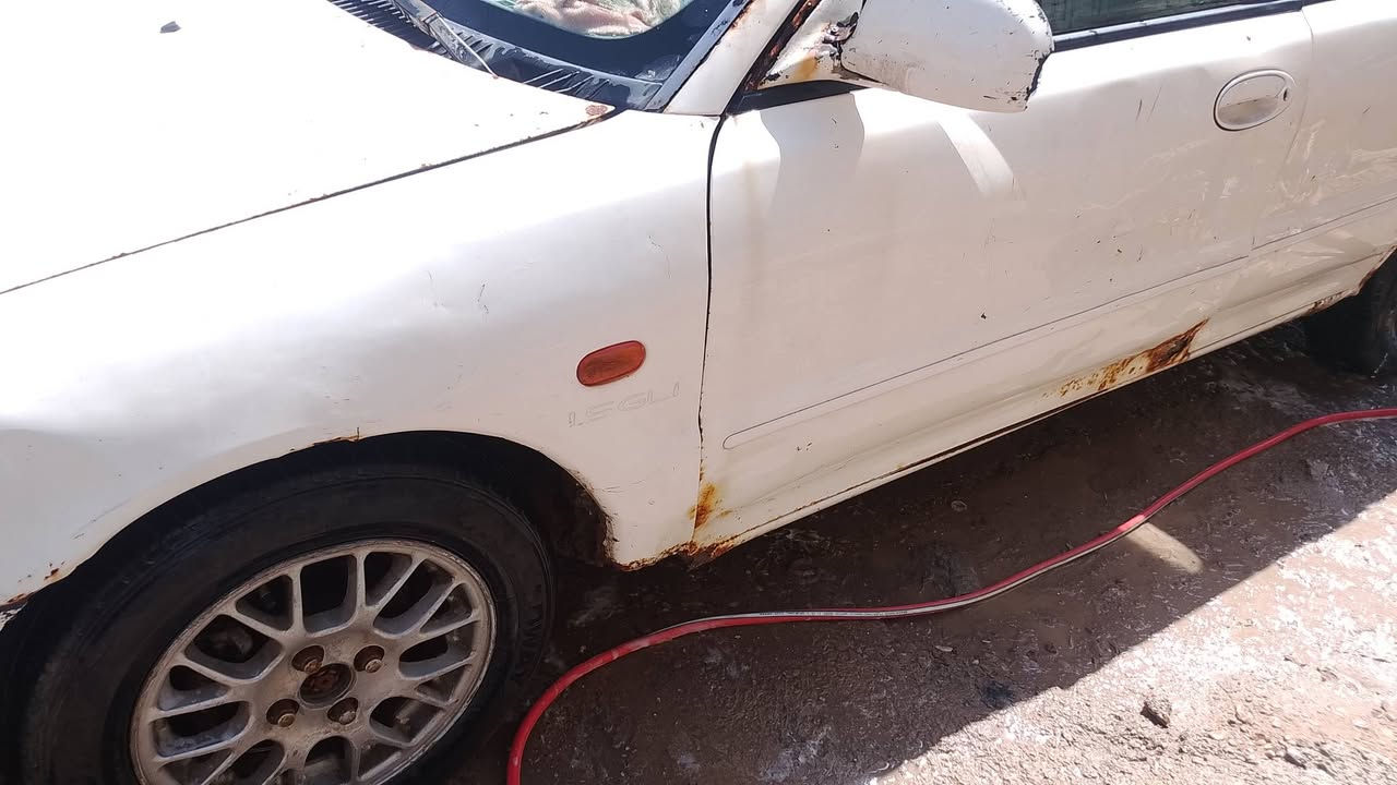 بروتون 2002 محرك جديد حاويه كير اوتوا بس بي عطل تخم تاير ويل كب  صدر أمامي خلفي  جديد دواخله نظيفه رقم نجججججف السعر 15 الاتصال ***********
