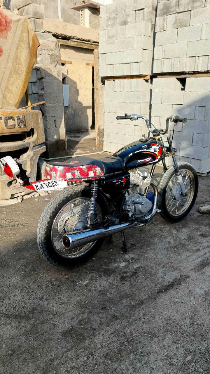 السلام عليكم نامه شلامجه ادواتت ما مفتوحه تعمير جديد شوف العين عقل رياضي دراجه ماناقصه شي ابيع بدون (سيبايه)  السعر 500 وبيها مجال قليل العنوان بصره ابو الخصيب للتواصل ***********
