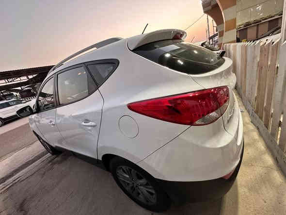 يا الله
سلام عليكم
توسان مديل 2015 سنويه ل2026 ب اسمي رقم نجف سياره جاهزه من كلشي كير مكينه حداديه خير من الله وبل عافيه الي تكون من نصيبه الف ما تذب عليها  سياره مكفوله كفاله عامه عدا بارد بسيط جدا. 
مواصفات. معروفه ويل كروم تبريد خلفي مكينه 2000 وسياره ماشيه 165 حقيقي تدك جرس بل 120 
ارقام.***********
