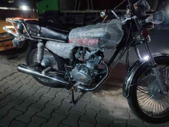 دراجه تايكر موديل 23 محرك ما مفتوح مفوله من كلشي تيرات جديده لون سوده  با حقيقه بعد احله سعر550 بيها مجال مكاني كركوك *********** او***********
اتصل تدلل
